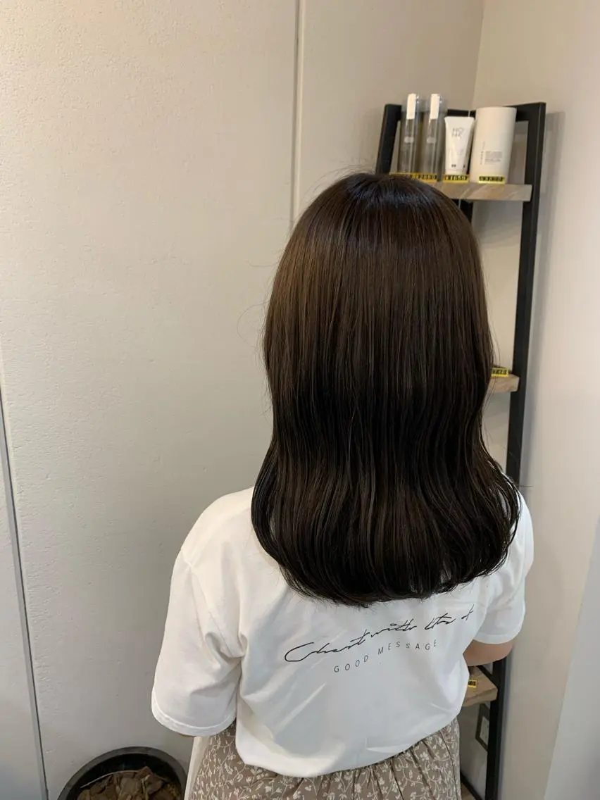 ロング カラー 中沢梨々花 🎀透明感カラーのヘアスタイル