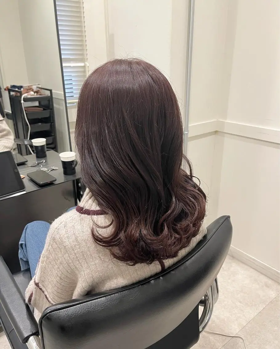 セミロング カラー ベージュカラー ブリーチ ブリーチなしカラー ピンクカラー ピンクベージュ 🫧こおりやま なつみ🫧のヘアスタイル