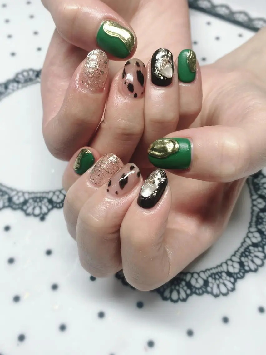 ネイル グリーン ハンドネイル 錦糸町 mi_nailのネイルデザイン