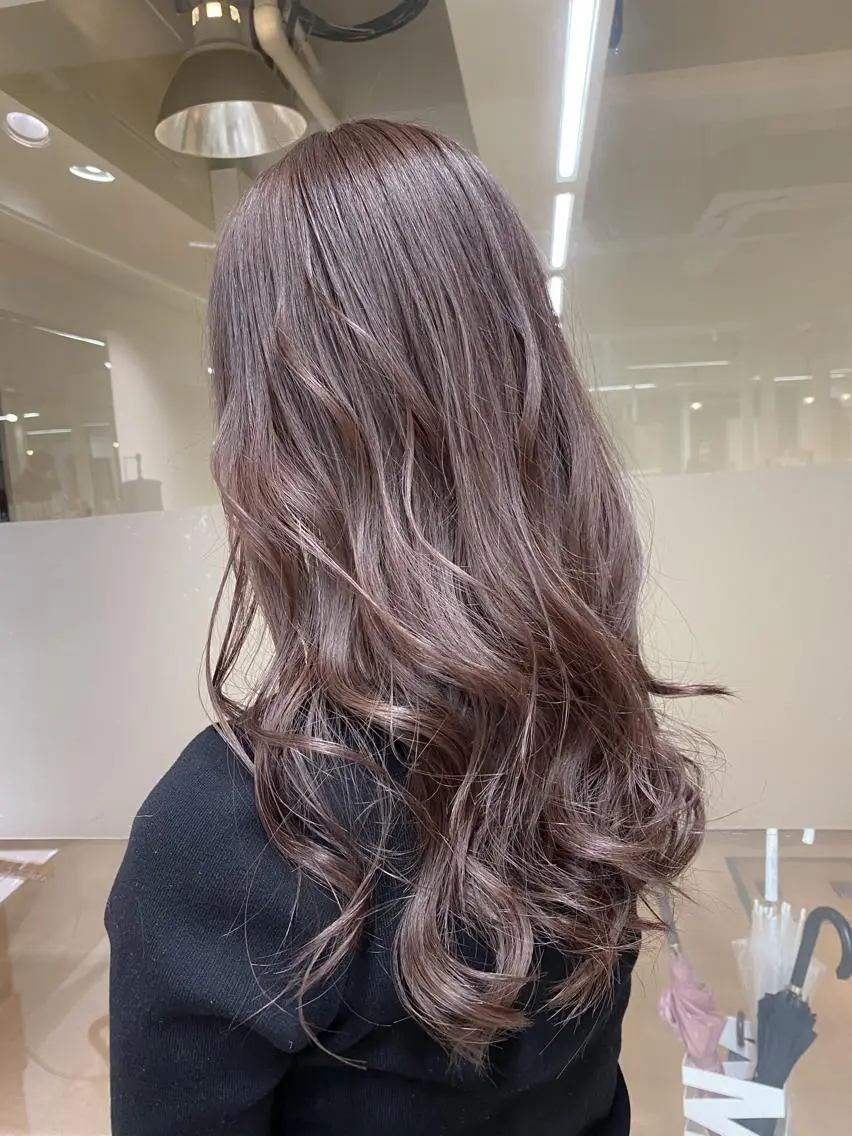セミロング カラー ブリーチ ラベンダーカラー ピンクカラー ピンクラベンダー 【透明感、艶髪】西村 有司のヘアスタイル