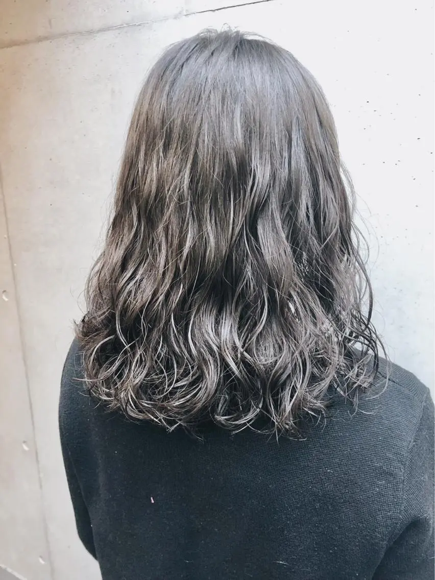 セミロング カラー パーマ ボブパーマコテ巻き風 パーマNo1深江秀平のヘアスタイル