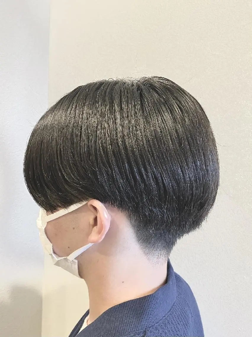 ショート メンズ センターパート カット 縮毛矯正 トリートメント foi hair men's/パーマのヘアスタイル