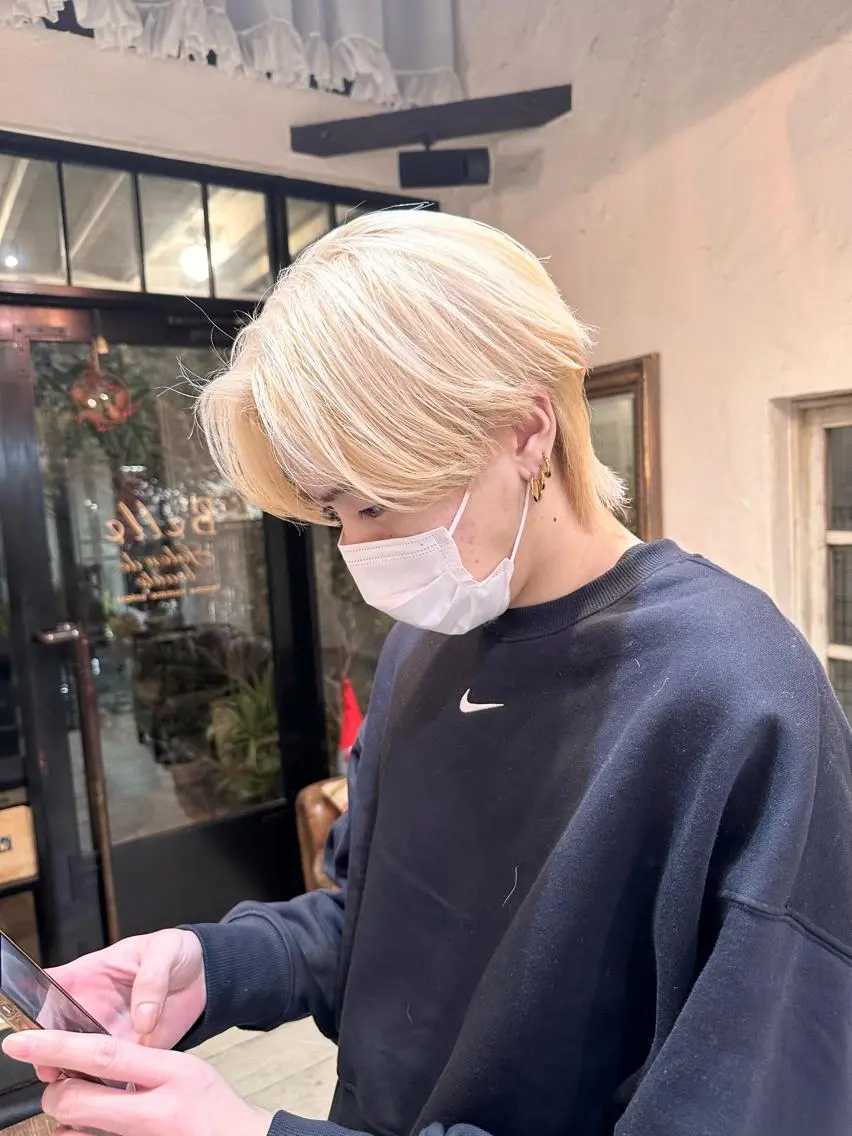 カラー メンズ メンズハイライト メンズハイトーン メンズパーマ メンズウルフカット ハイライトカラー 岡山メンズヘア特化 テラのヘアスタイル