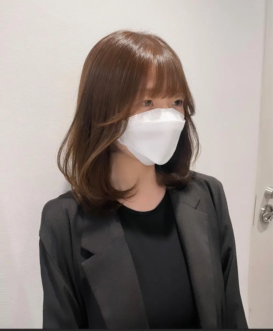 ミディアム 銀座／レイヤーカット 🤍内野すみれのヘアスタイル