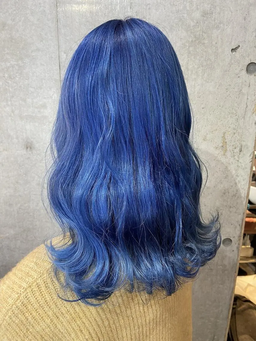 セミロング Mirashy 成田のヘアスタイル