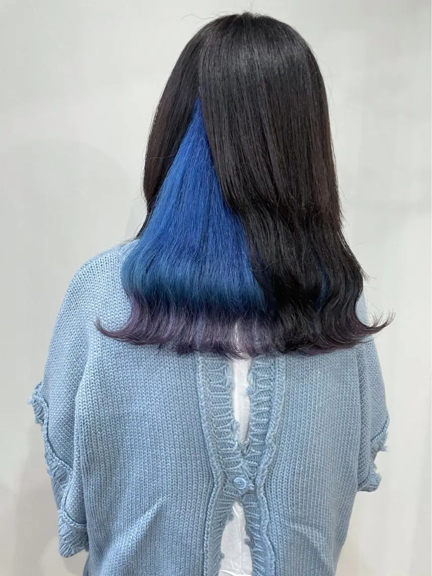 カラー white.梅田 デザインカラー🦄のヘアスタイル