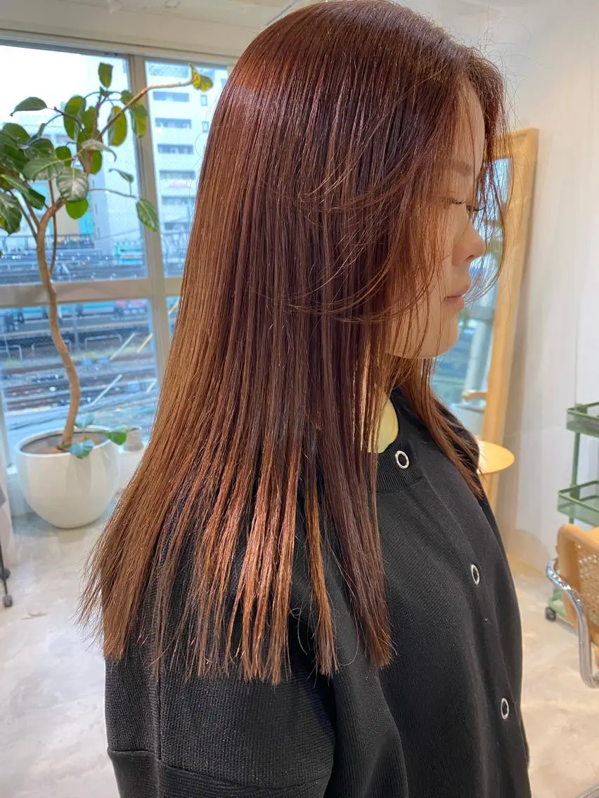 ロング 顔周りカット FILMS/sari /似合わせカットのヘアスタイル
