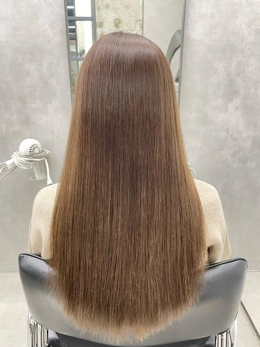 ロング 髪質改善 梅雨対策すぐ巻ける ☔️縮毛矯正勝倉　麗のヘアスタイル