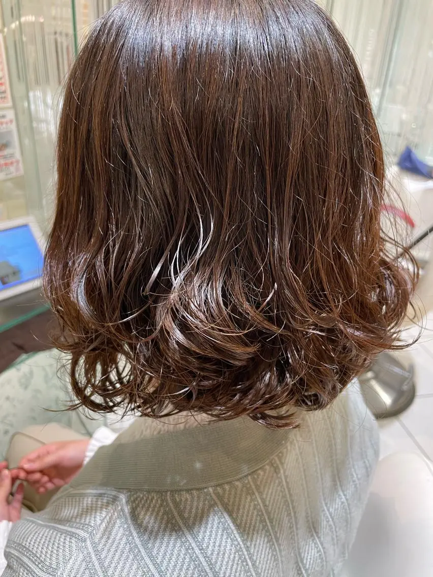 ミディアム カラー パーマ カット パーマ トリートメント ヘアセット 渡部雄大 ショート/縮毛矯正のヘアスタイル