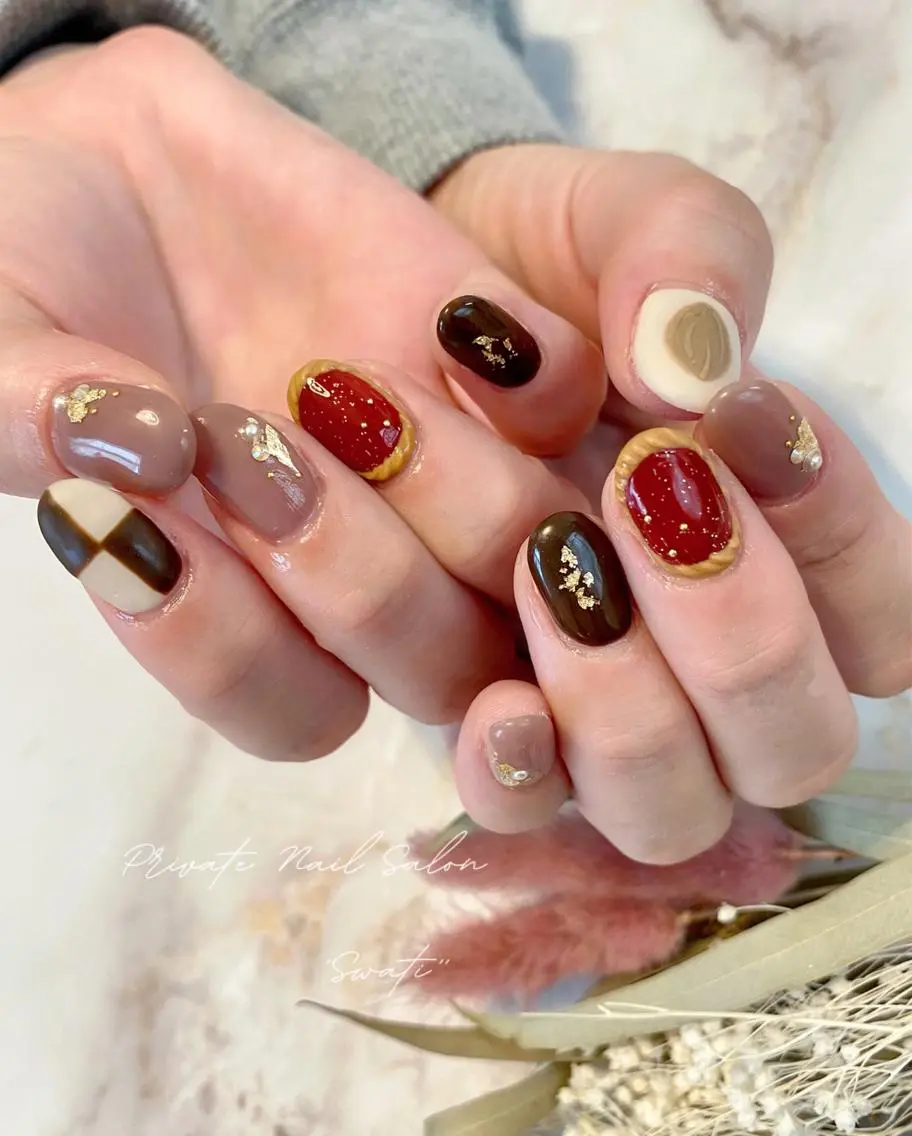 ネイル アートネイル 持ち込み オフィスネイル 冬ネイル yuko (ネイリスト)のネイルデザイン
