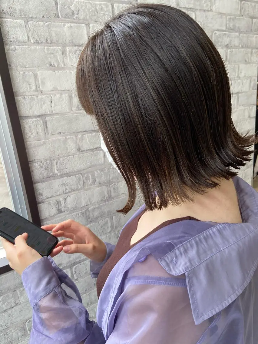 ショート カラー ベージュカラー ブリーチ カット Oopsレイヤー 加藤澄都のヘアスタイル
