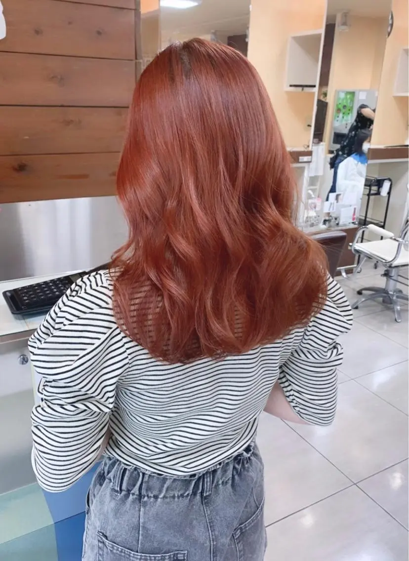 ミディアム カット ヘアカラー 🫧艶髪カラー🫧 森本くるみのヘアスタイル