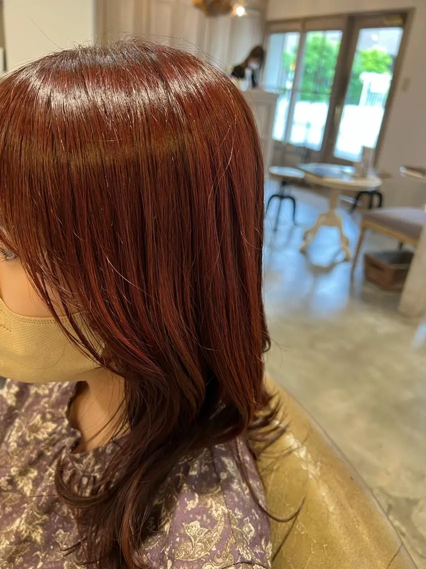 ミディアム カラー ひがし はるなのヘアスタイル