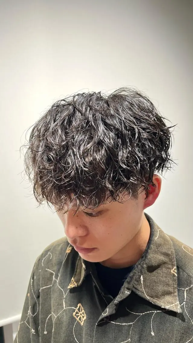 ショート パーマ メンズ 🏆メンズヘア特化 🥇代表りんぺーのヘアスタイル