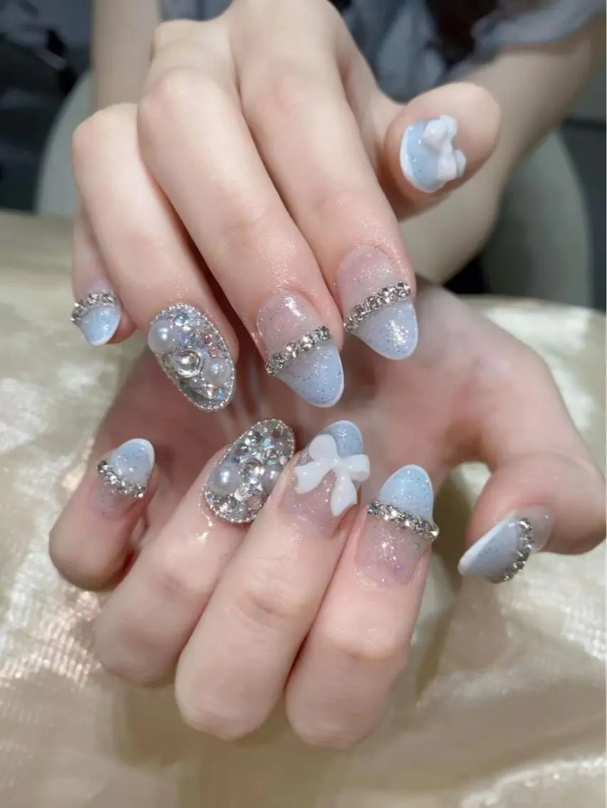 ネイル ハンドネイル Queens ciciのネイルデザイン