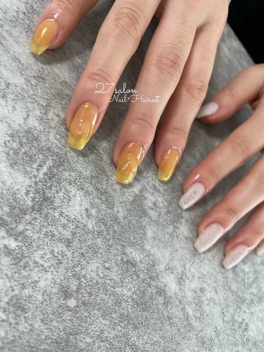ネイル オーロラネイル 氷ネイル・うるうるネイル 27salon yuinaのネイルデザイン