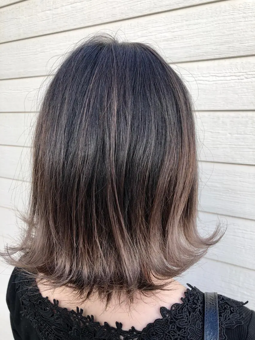 ミディアム カラー バレイヤージュ グラデーションカラー レイヤーカット ✨髪質改善🎨 杉本賢人のヘアスタイル