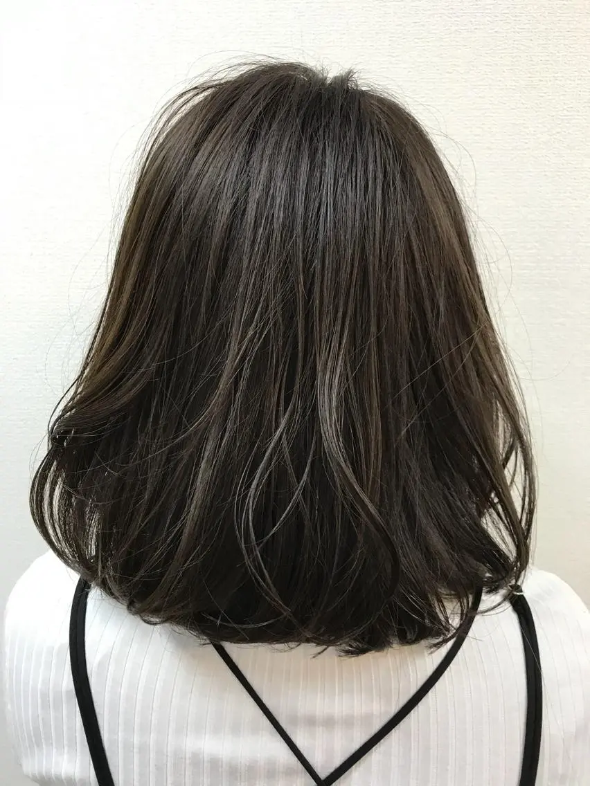 ミディアム カラー パーマ カット ヘアカラー トリートメント 吉森 満俊のヘアスタイル