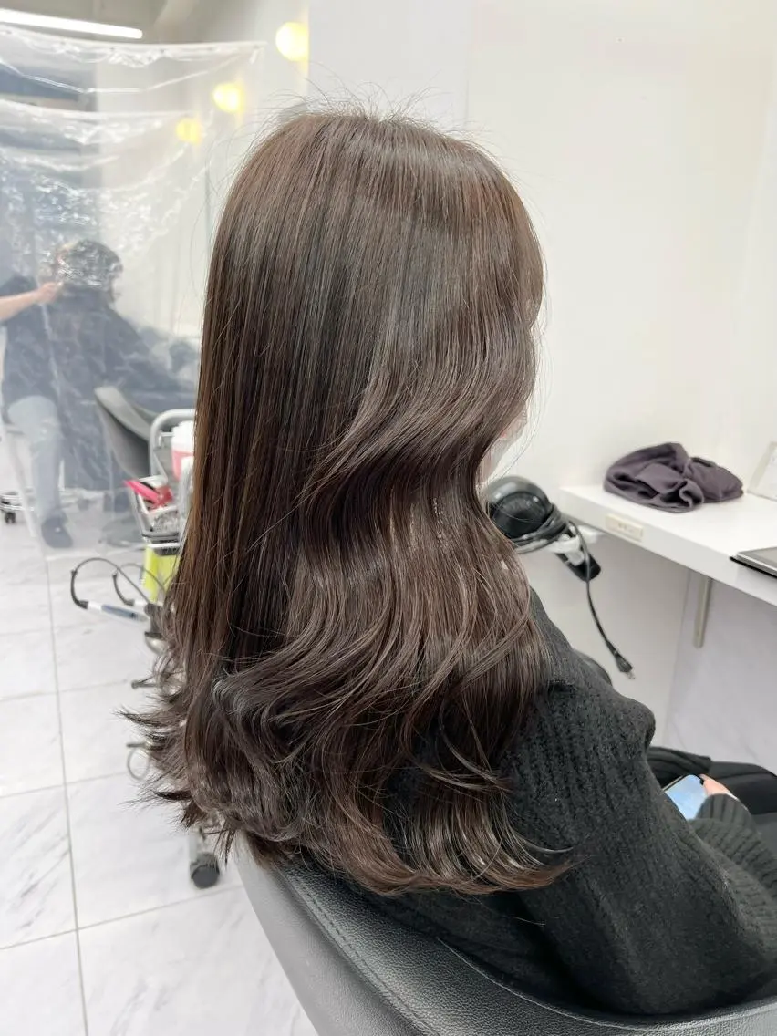 ロング カラー パーマ ヘアアレンジ メンズ キッズ ネイル マツエク・マツパ アイブロウ 上品＆韓国風 🥀海心🥀のヘアスタイル