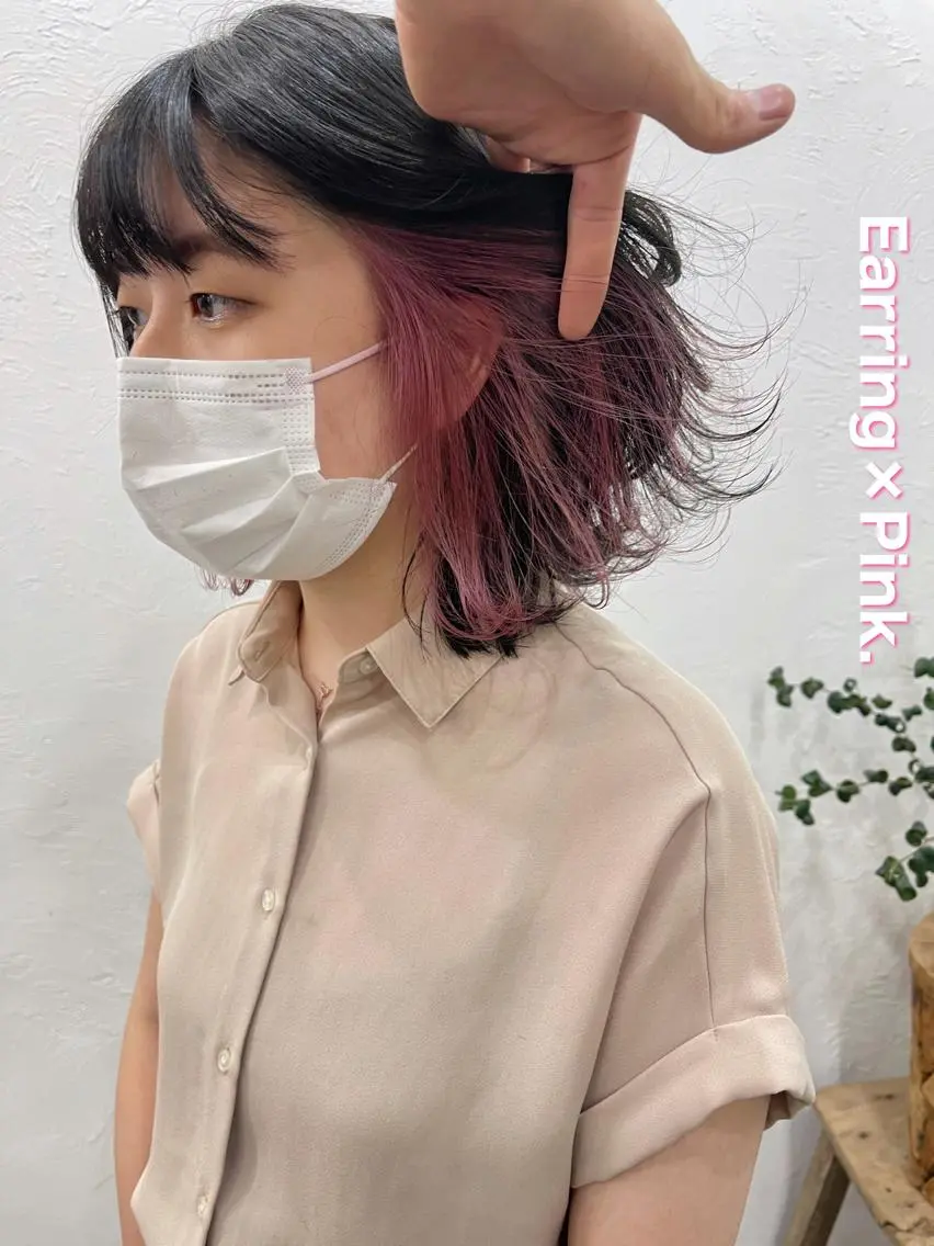 ショート カラー イヤリングカラー ピンクカラー シルバー カット ヘアカラー トリートメント ブリーチダブルカラー 【koide】のヘアスタイル