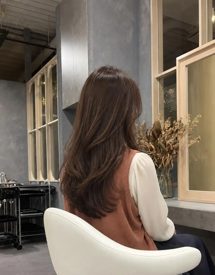 ロング カラー ブラウンカラー ナチュラルブラウン ロング 川畑 理花のヘアスタイル