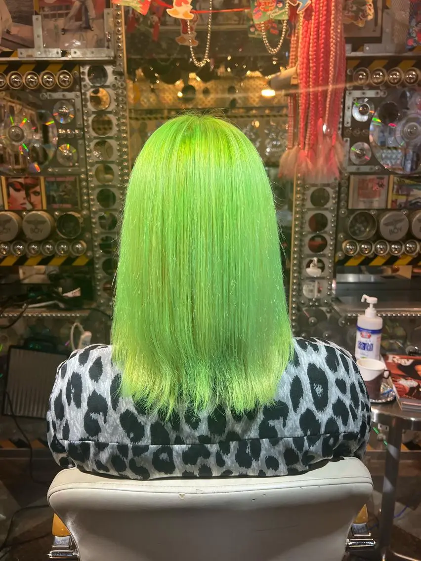 ミディアム カラー KOYA ｺﾔのヘアスタイル
