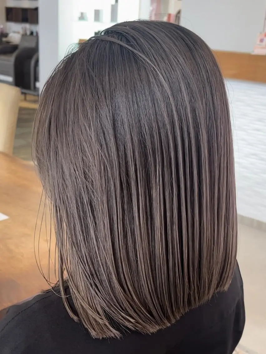 カラー ヘアカラー ツヤ・透明感カラー 🫧緑区/万葉のヘアスタイル