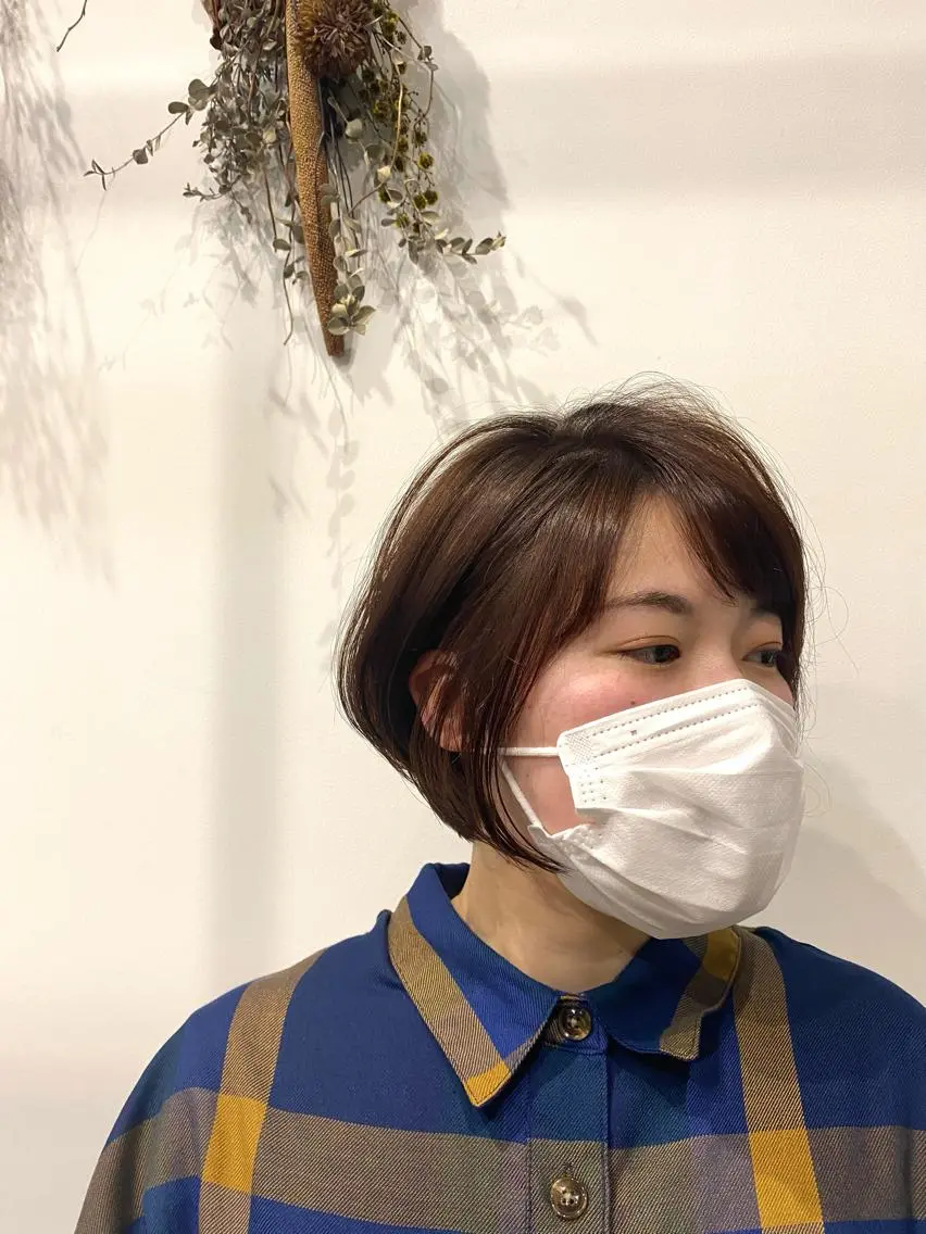 ショート 小顔カット 高橋 侑莉亜のヘアスタイル