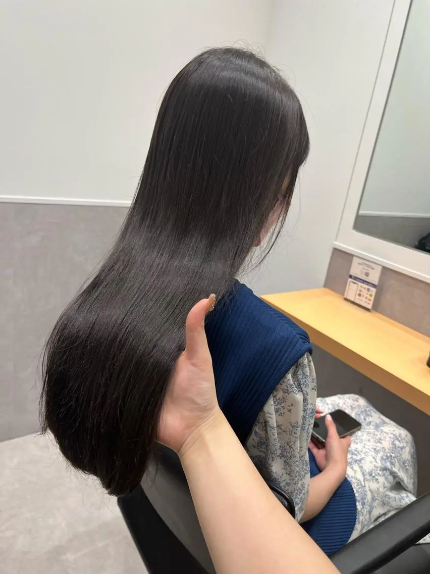 ロング カラー 𝒢𝒾𝓇𝓁𝓎 ⑅ 𝓎𝓊𝓀𝒶のヘアスタイル
