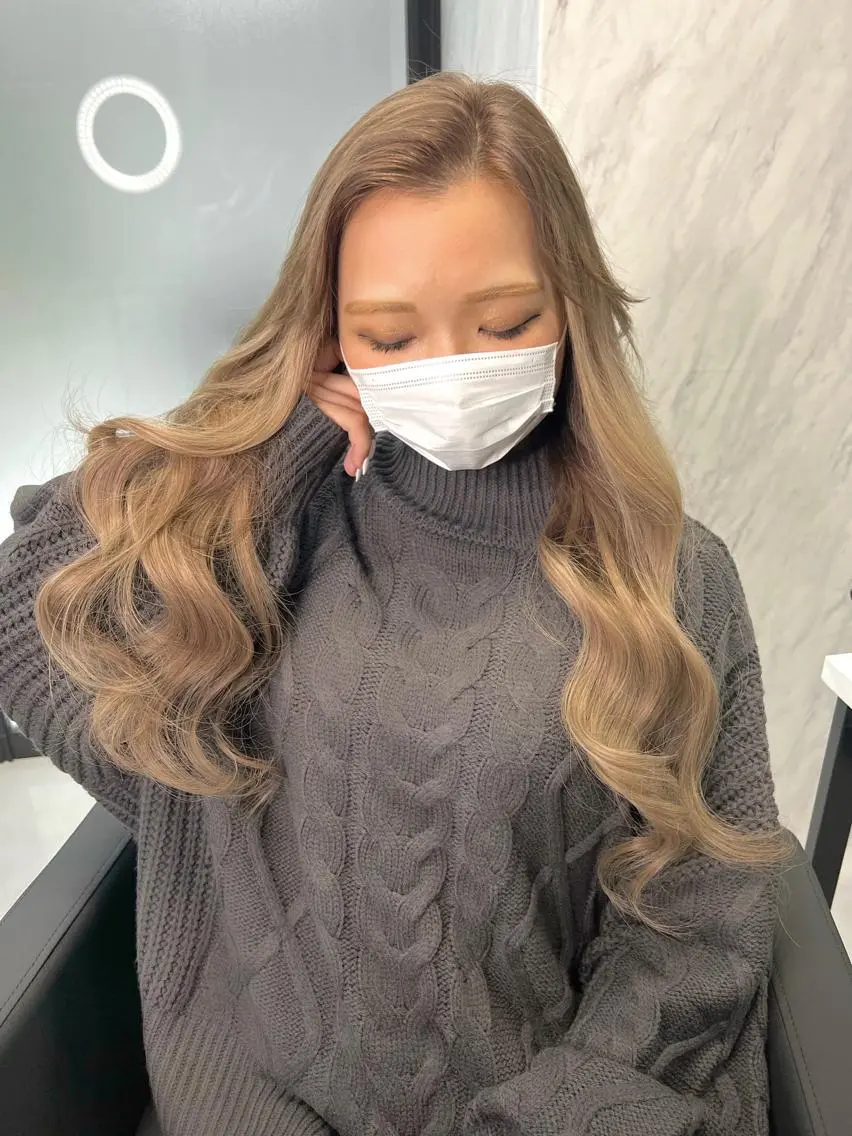 ロング カラー シールエクステ ハイトーンカラー エクステ ヘアカラー エクステ シールエクステ特化 ハイトーン、NANAのヘアスタイル