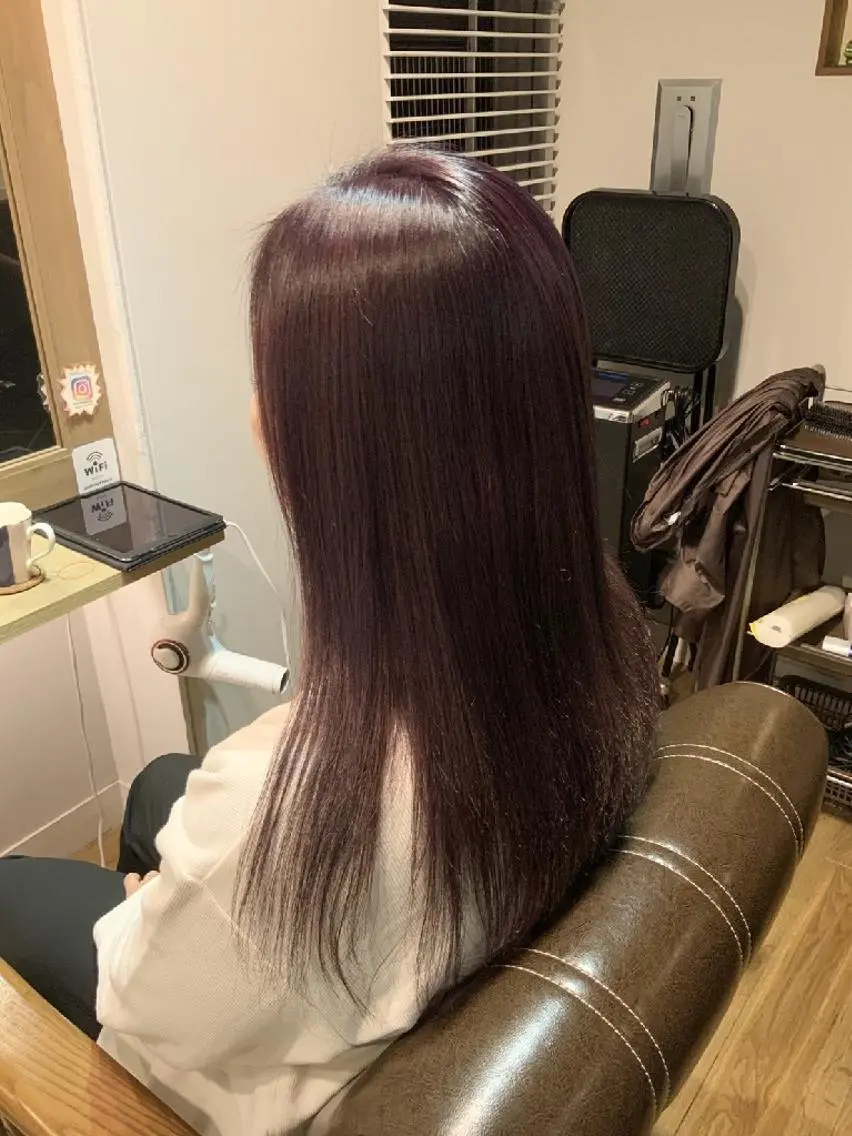 カラー ブリーチ ヘアカラー トリートメント 堀 望美のヘアスタイル