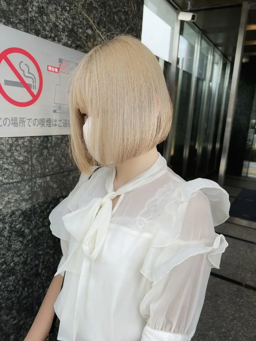 ショート カラー パーマ ヘアアレンジ アディクシーカラー ベージュカラー ケアカラー 透明感カラー イヤリングカラー ヘアカラー トリートメント 【ヘアケア特化型】 newi天王寺のヘアスタイル