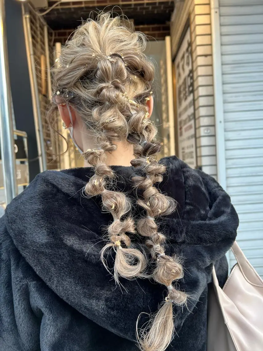 ロング カラー ヘアアレンジ ヘアセット ツキノキ ミナのヘアスタイル