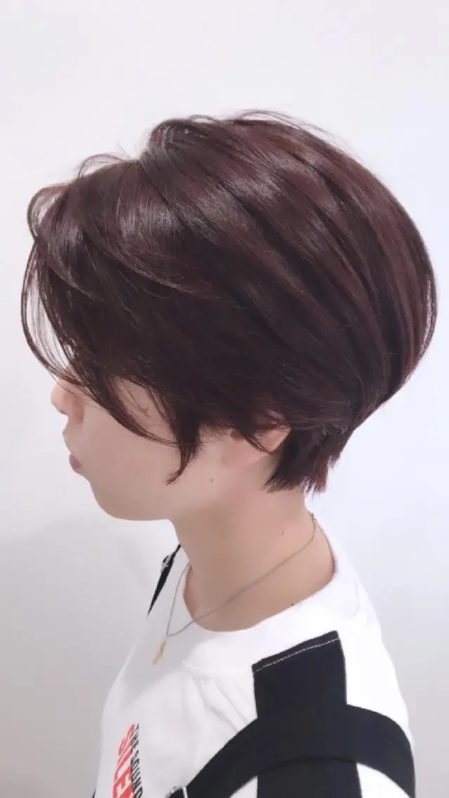 ショート salon azureのヘアスタイル