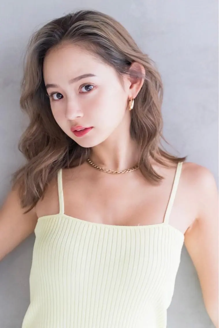 ミディアム カット ヘアカラー トリートメント ヘアセット 韓国ヘア🫧 KAZUTOのヘアスタイル