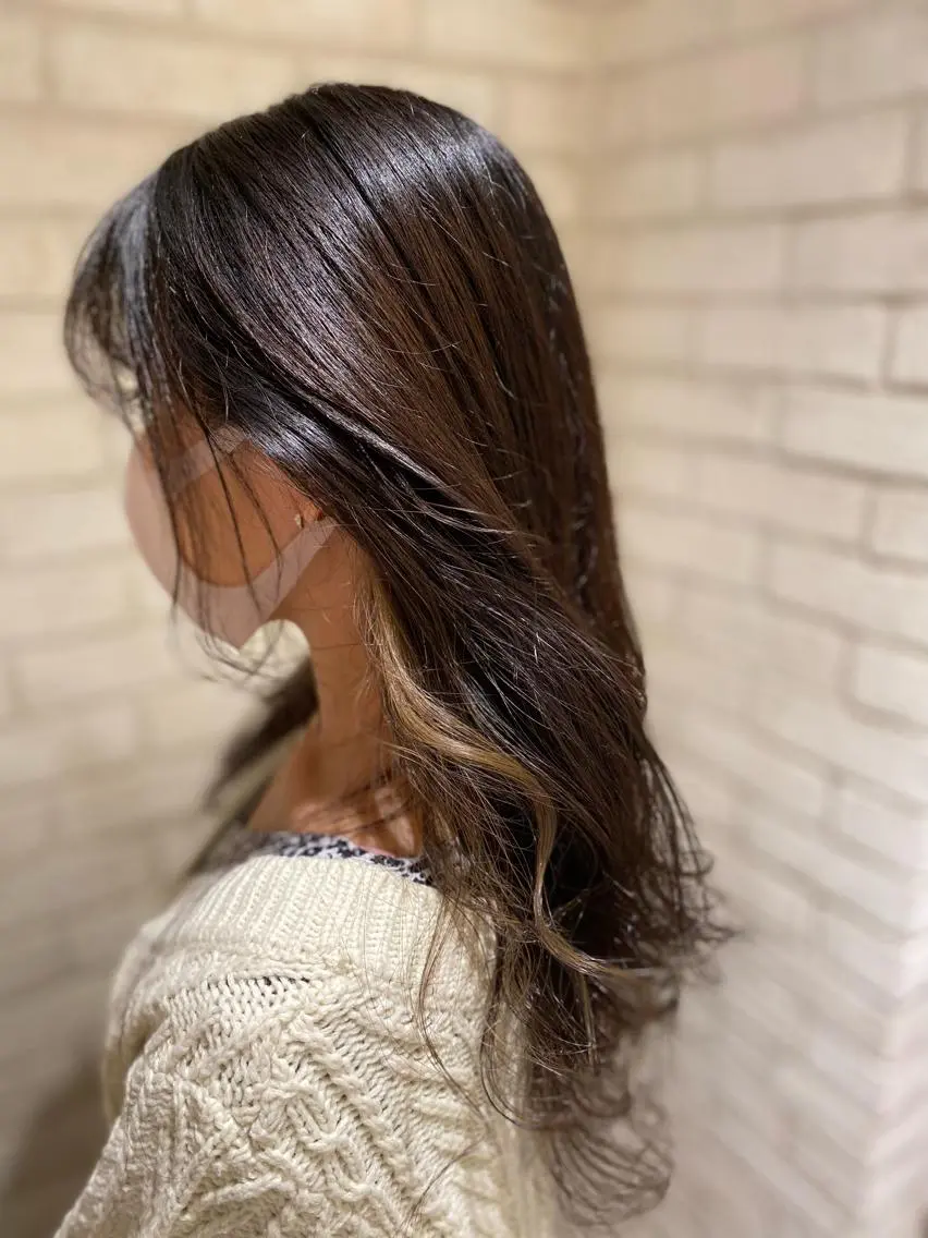 セミロング カラー インナーカラー ヘアカラー トリートメント 田中 アキオのヘアスタイル