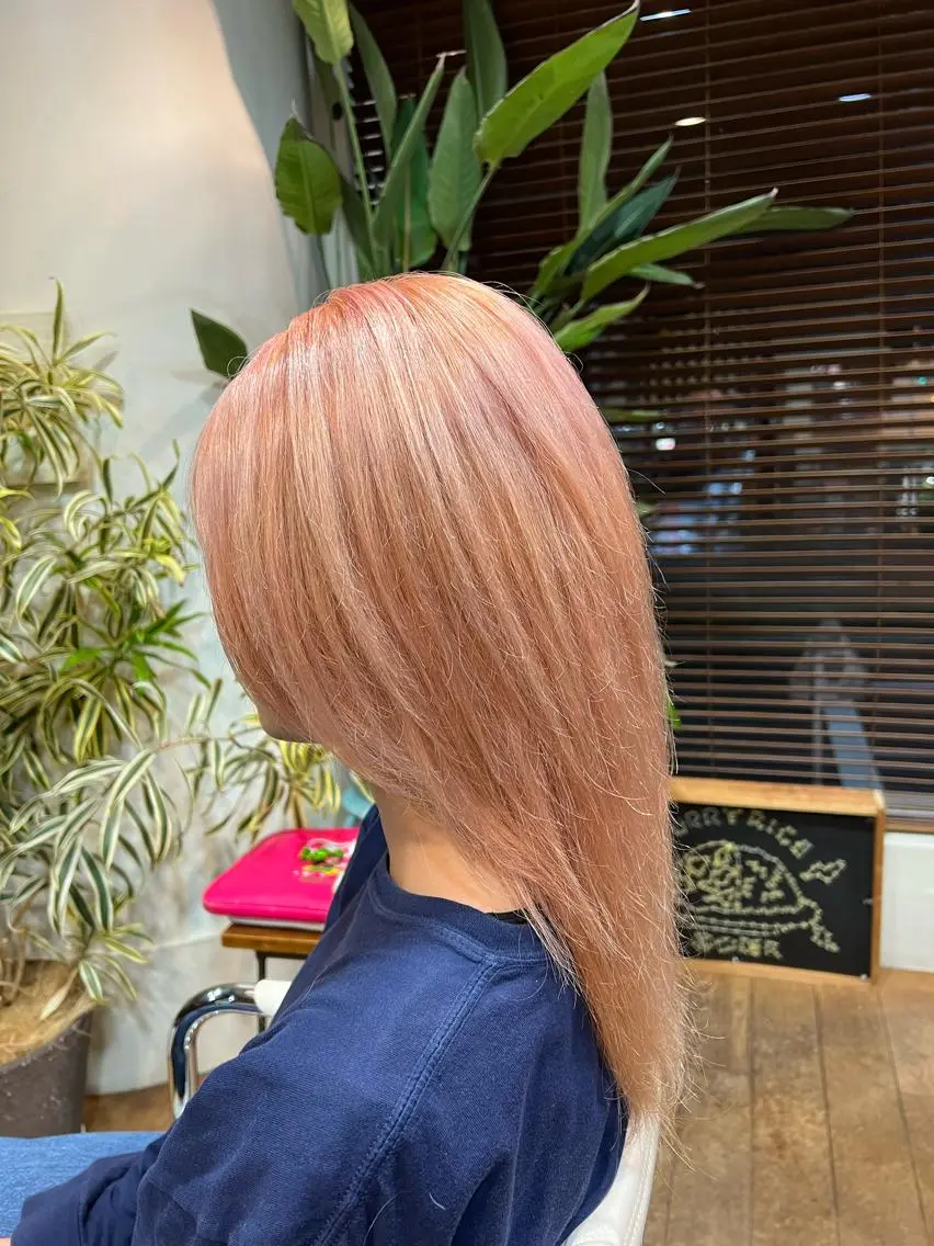 セミロング カラー ピンクカラー ヘアカラー Shouei  のヘアスタイル