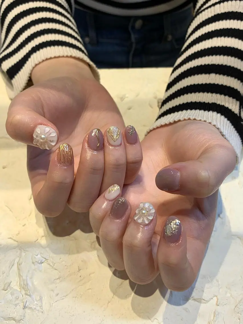 ネイル ぷっくりネイル マキノ ユイのネイルデザイン