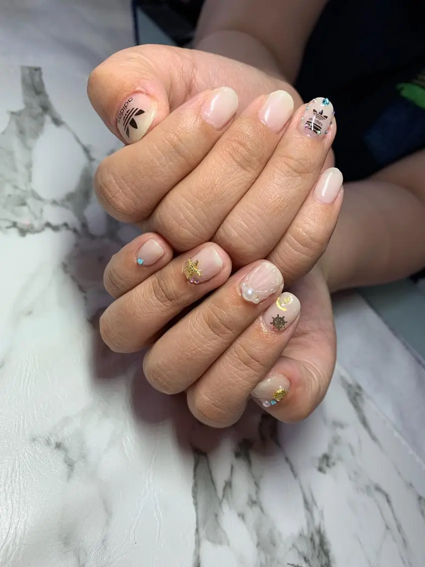 ネイル アニマル柄 アートネイル ジェルネイル ニュアンスネイル ネイルチップ ハンドネイル x.1.0.nail ♡Cのネイルデザイン