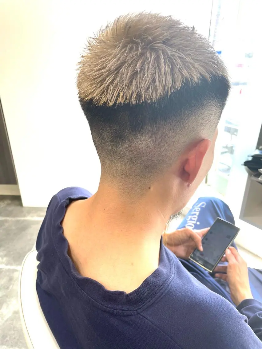 ショート カラー メンズ カット ヘアカラー トリートメント 平 ちひろのヘアスタイル