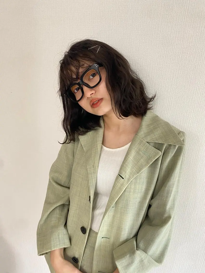 セミロング カラー ヘアアレンジ 🐩透明感ミルクティ ーピンクニイナ🐩のヘアスタイル