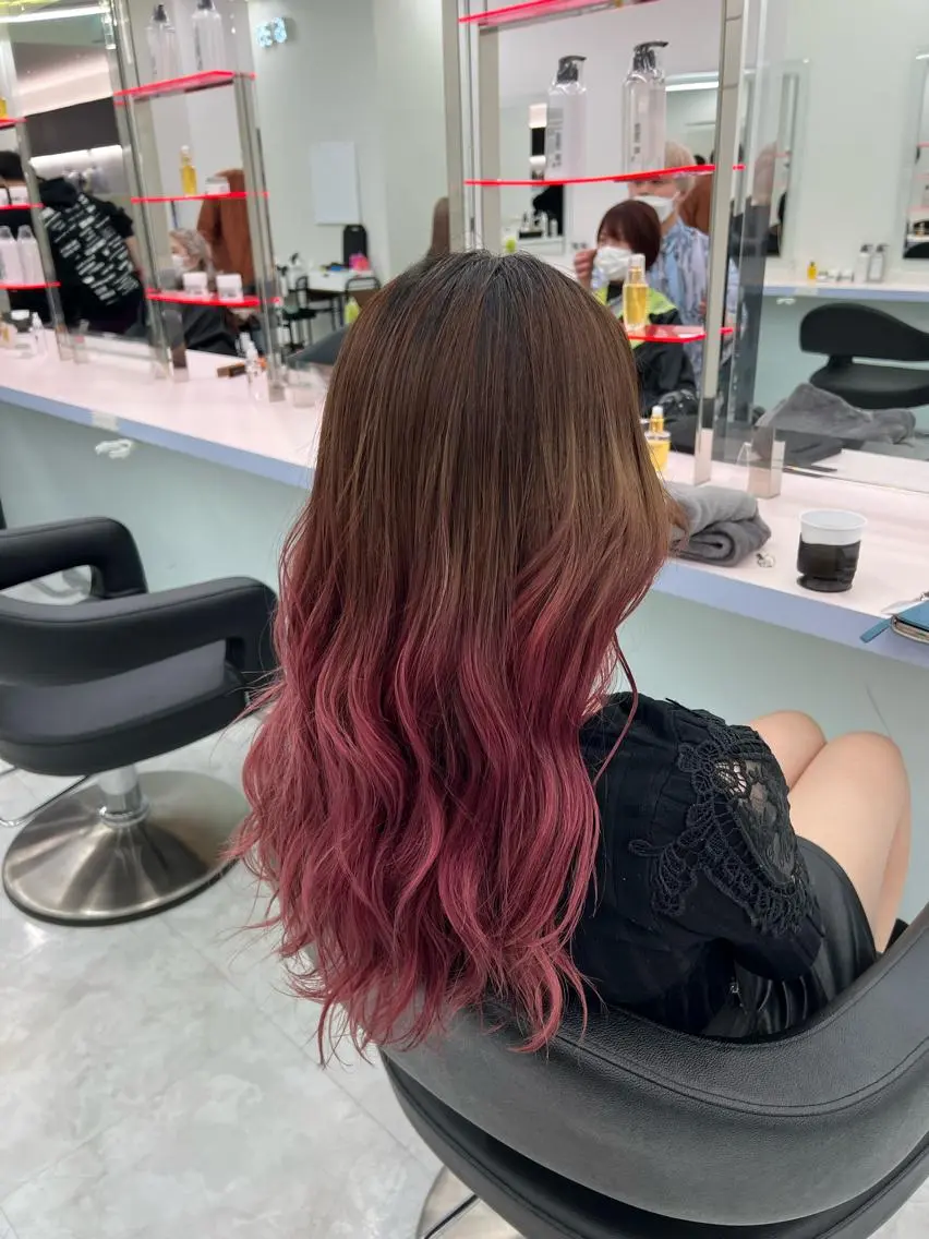 ロング カラー 🫧レイヤーカット ・ハッシュ🫧龍星のヘアスタイル