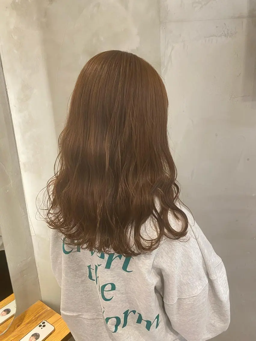 ミディアム カット ヘアカラー トリートメント 新宿/顔周りカット +レイヤー=しずく♩のヘアスタイル