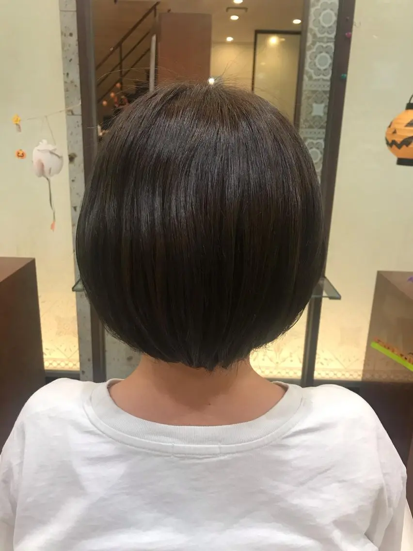 カラー 原田 優香のヘアスタイル