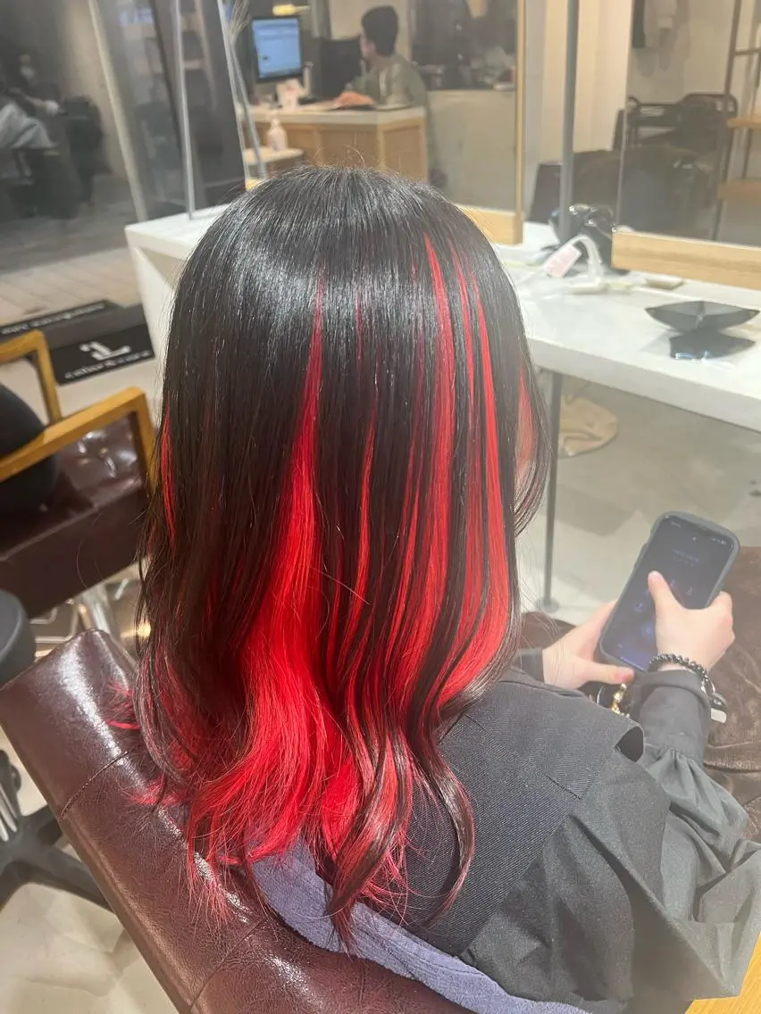 セミロング ヘアカラー たけだ れなのヘアスタイル