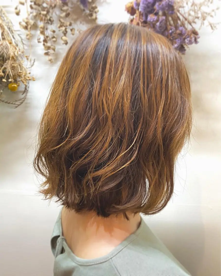 ミディアム パーマ ミディアムパーマ ボブ デジタルパーマ 氷見 早祐香のヘアスタイル