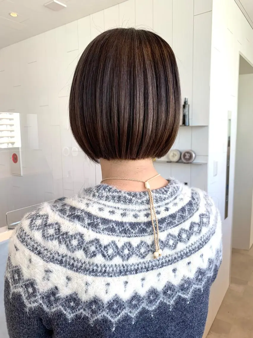 ショート カラー グレージュ ハイライトカラー ボブ ハイライト 大人上品特化 レイヤー🇺🇸山村のヘアスタイル