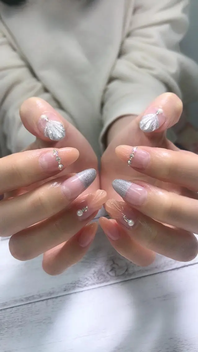 ネイル ハンドネイル リラネイル Aikenのネイルデザイン