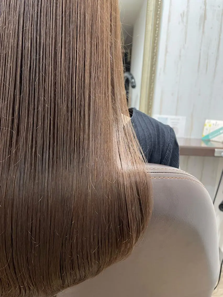 セミロング カラー 佐々木 浩之のヘアスタイル