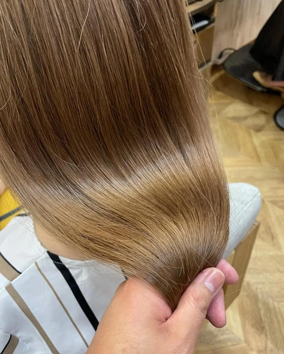 カラー パーマ ヘアアレンジ メンズ キッズ ネイル マツエク・マツパ メンズハイライト メンズインナーカラー アクアカラー ベージュカラー ハイライトカラー Saffyハリウッド トリートメント◎のヘアスタイル